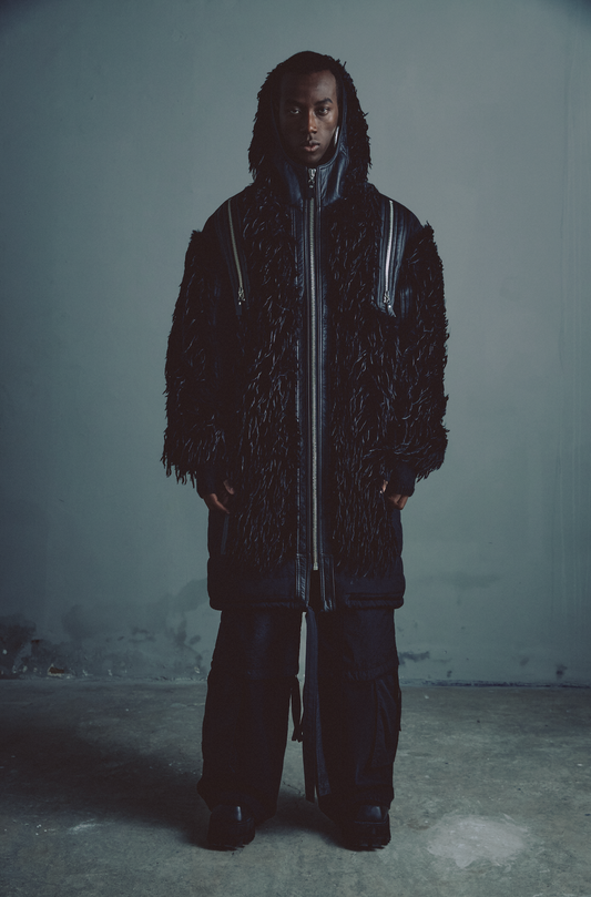 PLUMAS COAT