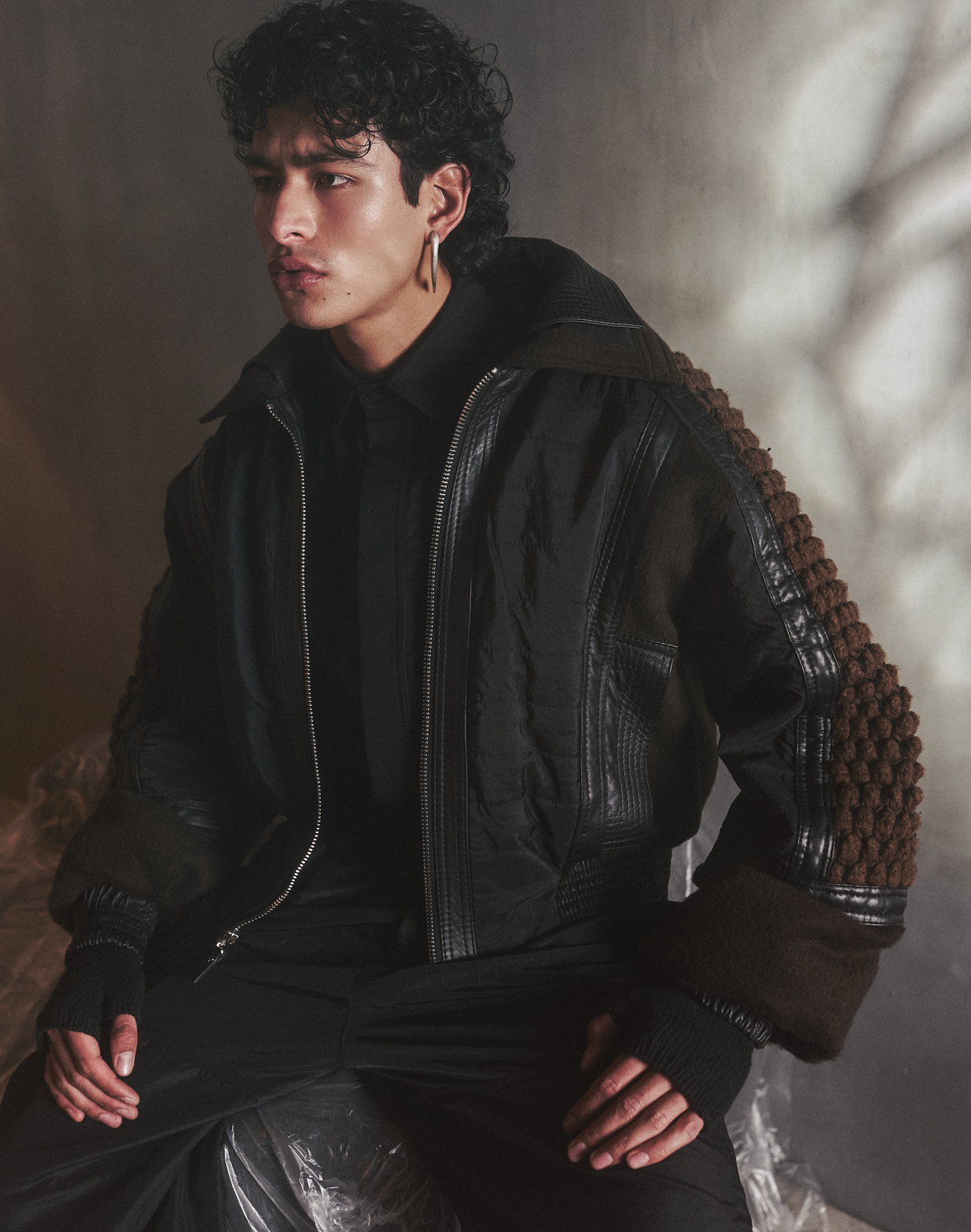 DOUBLE-COLLAR LEATHER JACKET